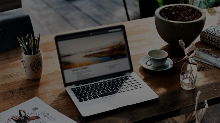 Perbedaan landing page dan website