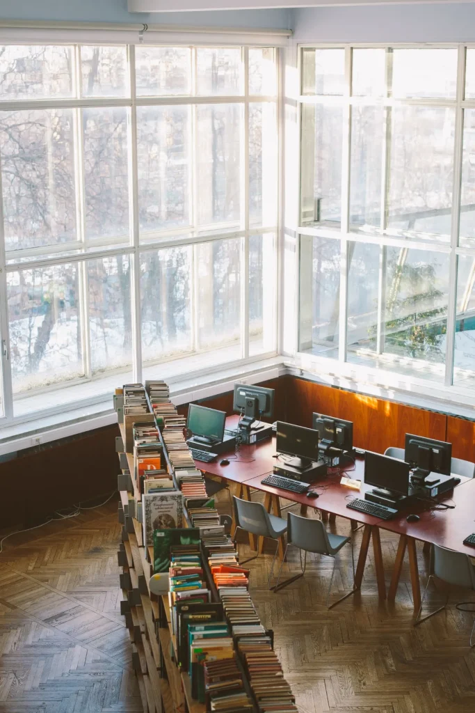 Perpustakaan kampus