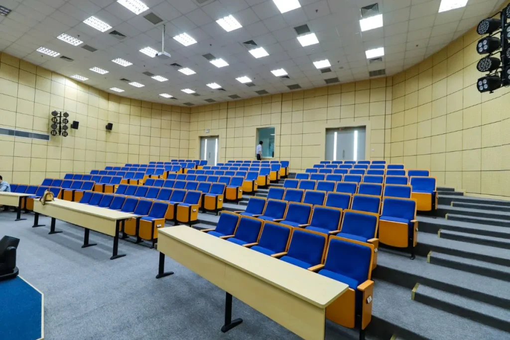 Ruang kuliah di kampus